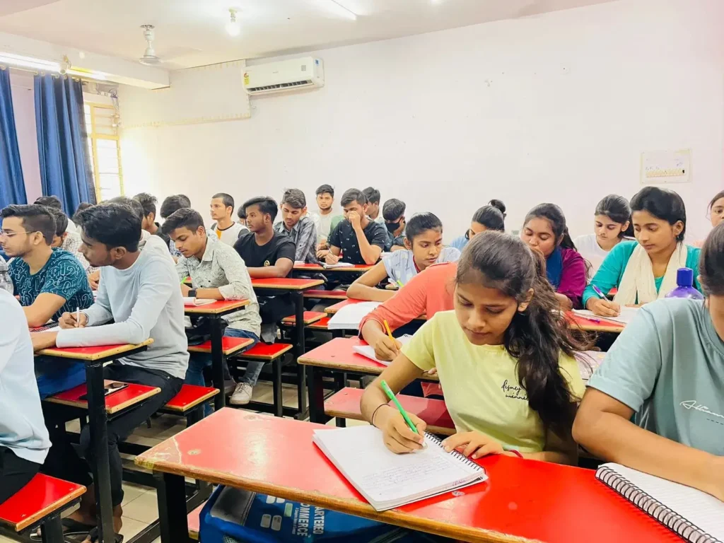 Chartered Commerce Classroom Hd Image in Patna